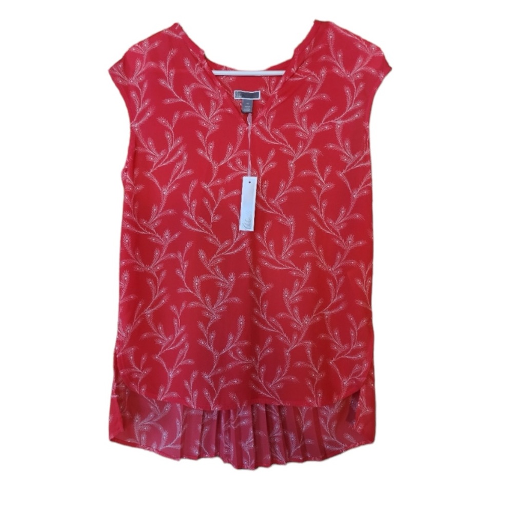Chelsea28 Women’s Red Poinsettia Feather Pam Sleeveless Top Size S